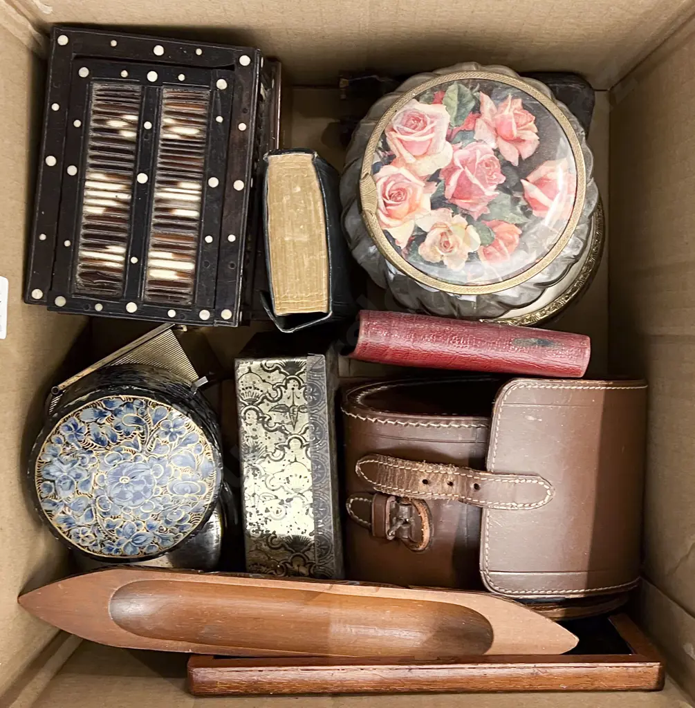Qty of Assorted Trinket Boxes Etc Image 1++