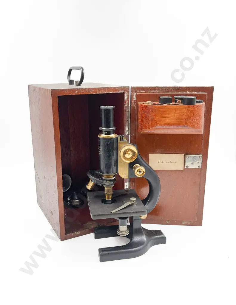 Cased Vintage Microscope Image 1++