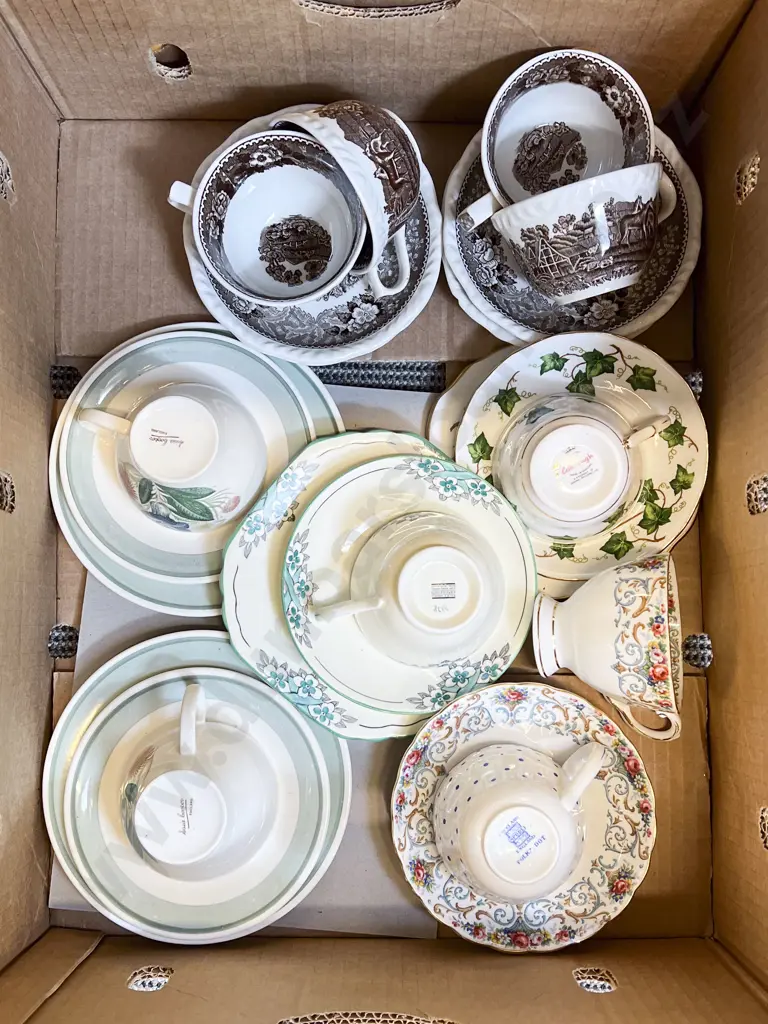 Qty of Assorted Fancy Tea China Image 1++