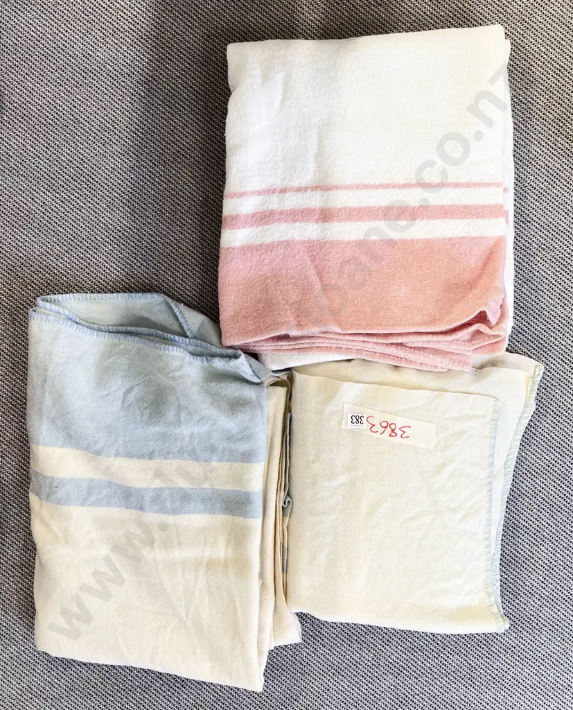 Three NZ Woollen Blankets Image 1++