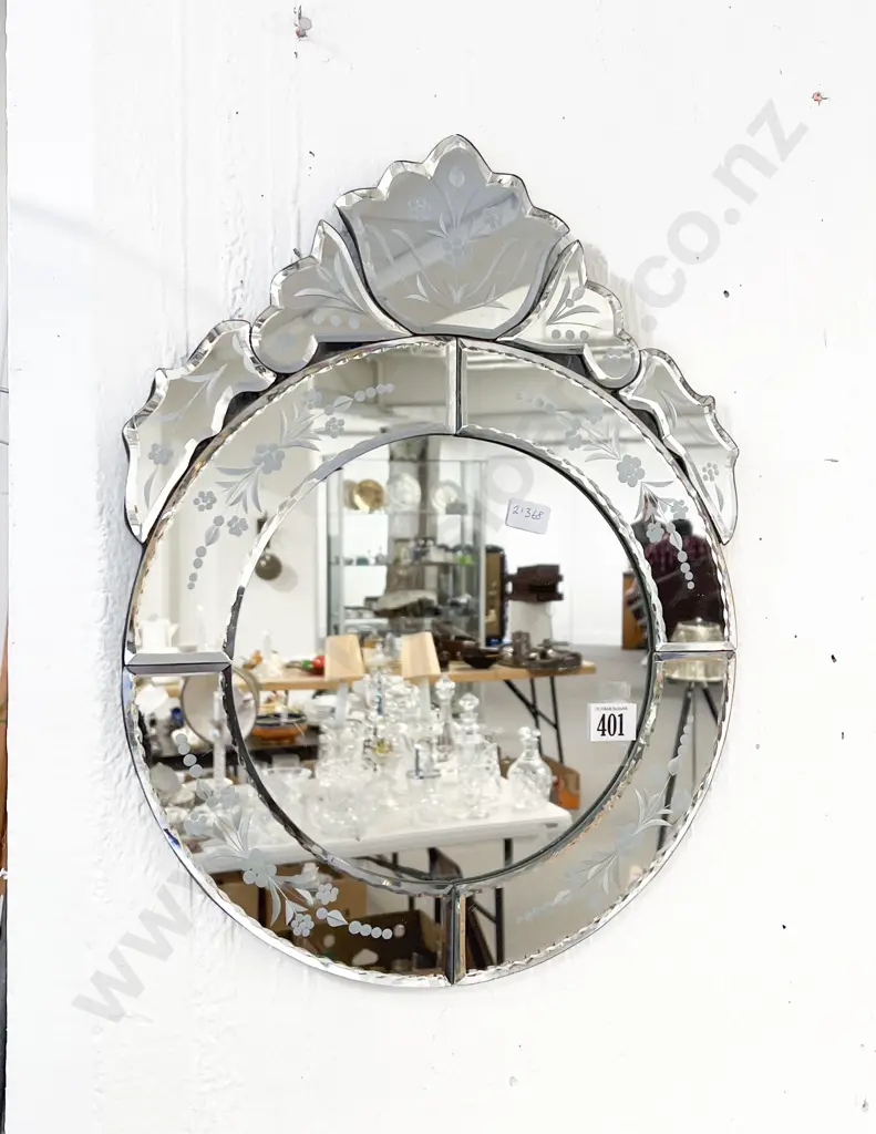 Sectional Etched Glass Wall Mirror Image 1++