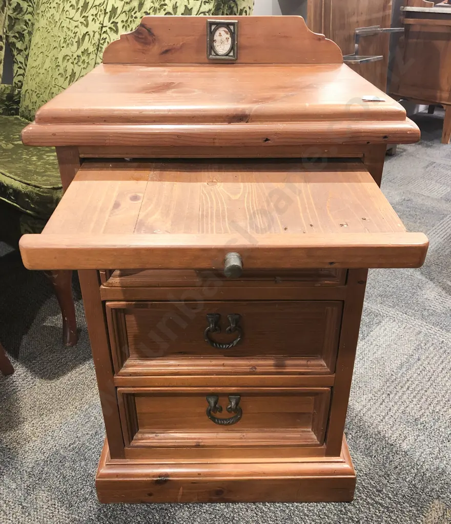 Three Drawer Bedside Table Image 1++
