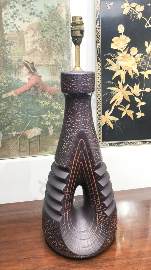 Pottery Form Table Lamp Base Image 1++