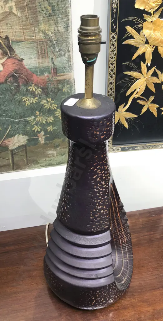 Pottery Form Table Lamp Base Image 1++