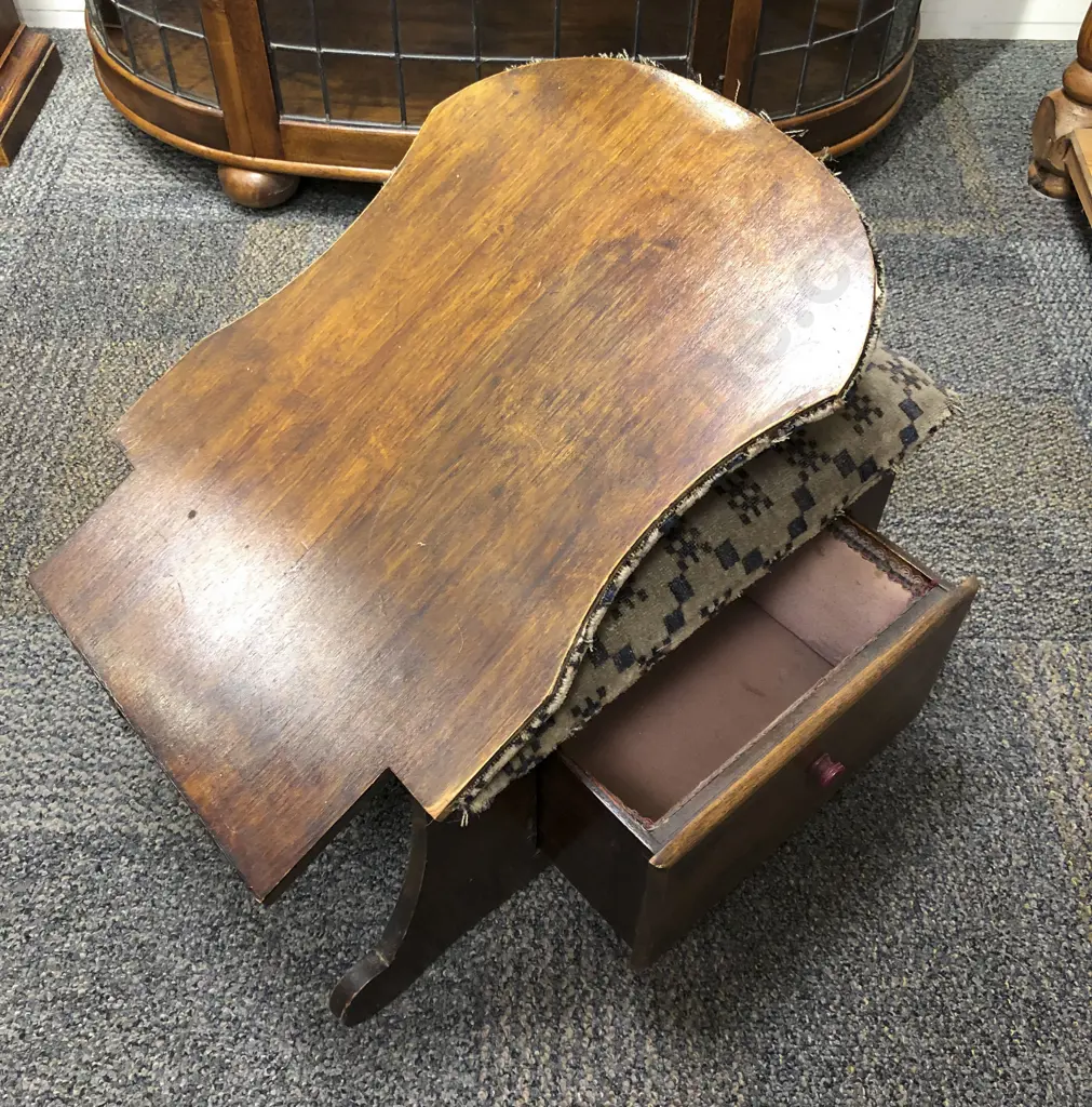 Vintage Work/ Prayer Chair Image 1++