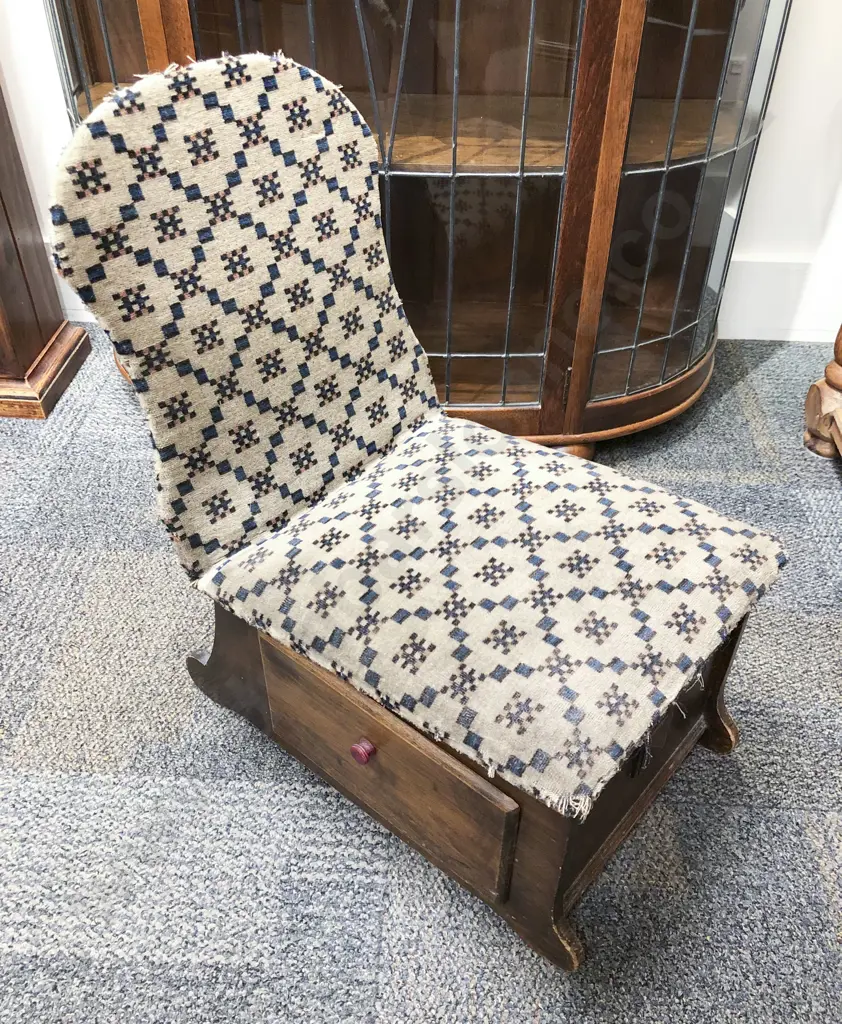 Vintage Work/ Prayer Chair Image 1++