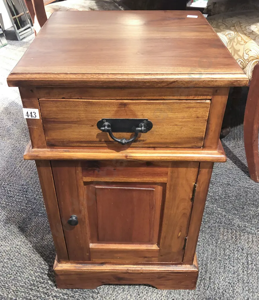 Single Drawer Bedside Cabinet Image 1++
