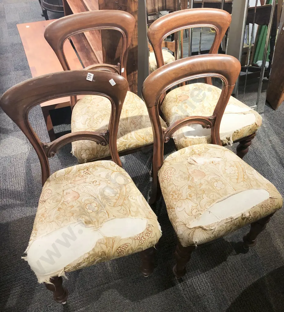 Four Victorian Mahogany Dining Chairs Image 1++