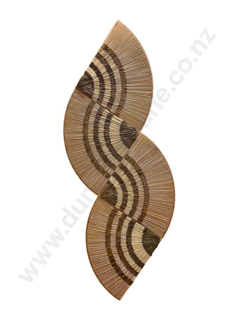 Vivienne Mountford - Panel from "Te Whakakotahi..." Image 1++