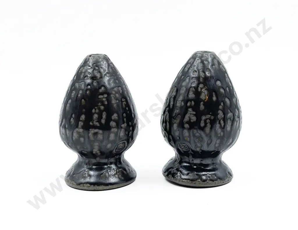 Mirek Smisek Salt Glazed Salt and Pepper Image 1++