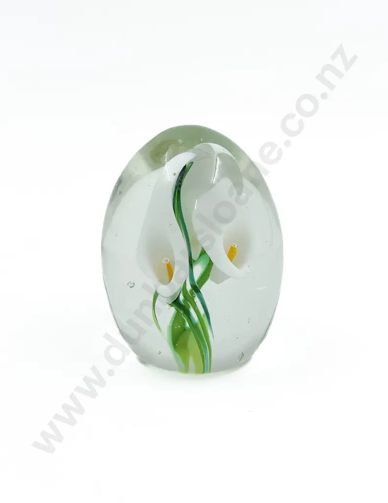 Hotglass Company Devonport Paperweight Image 1++