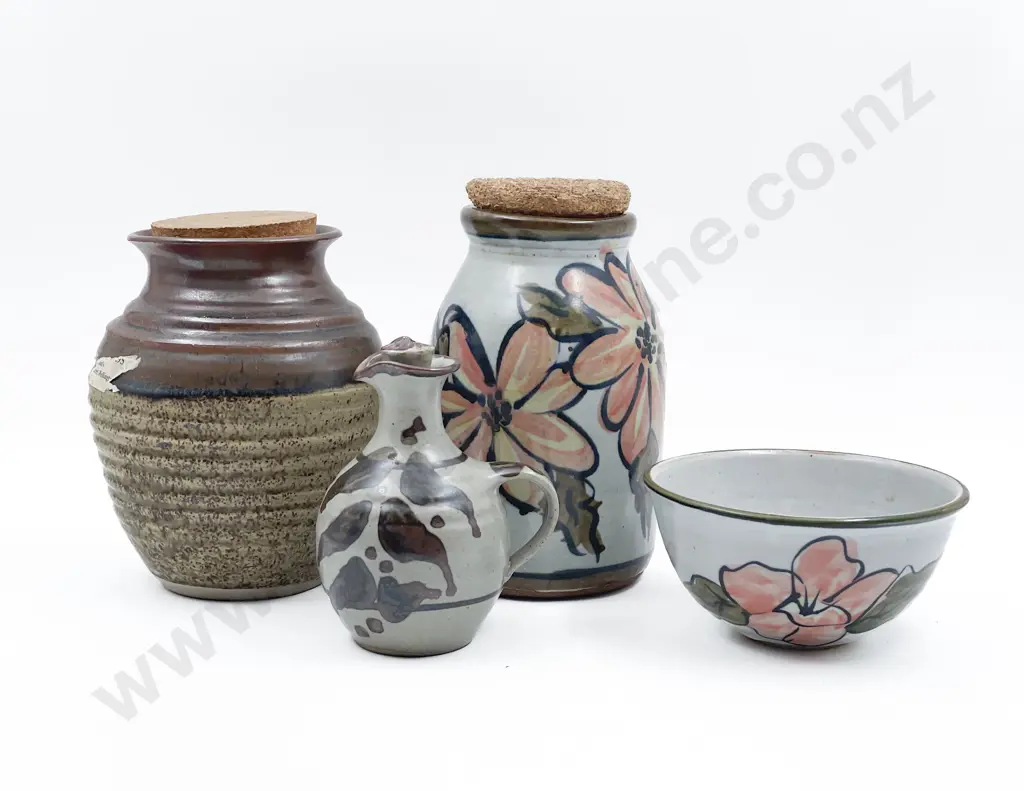 John Anderson Crock and Bowl Image 1++