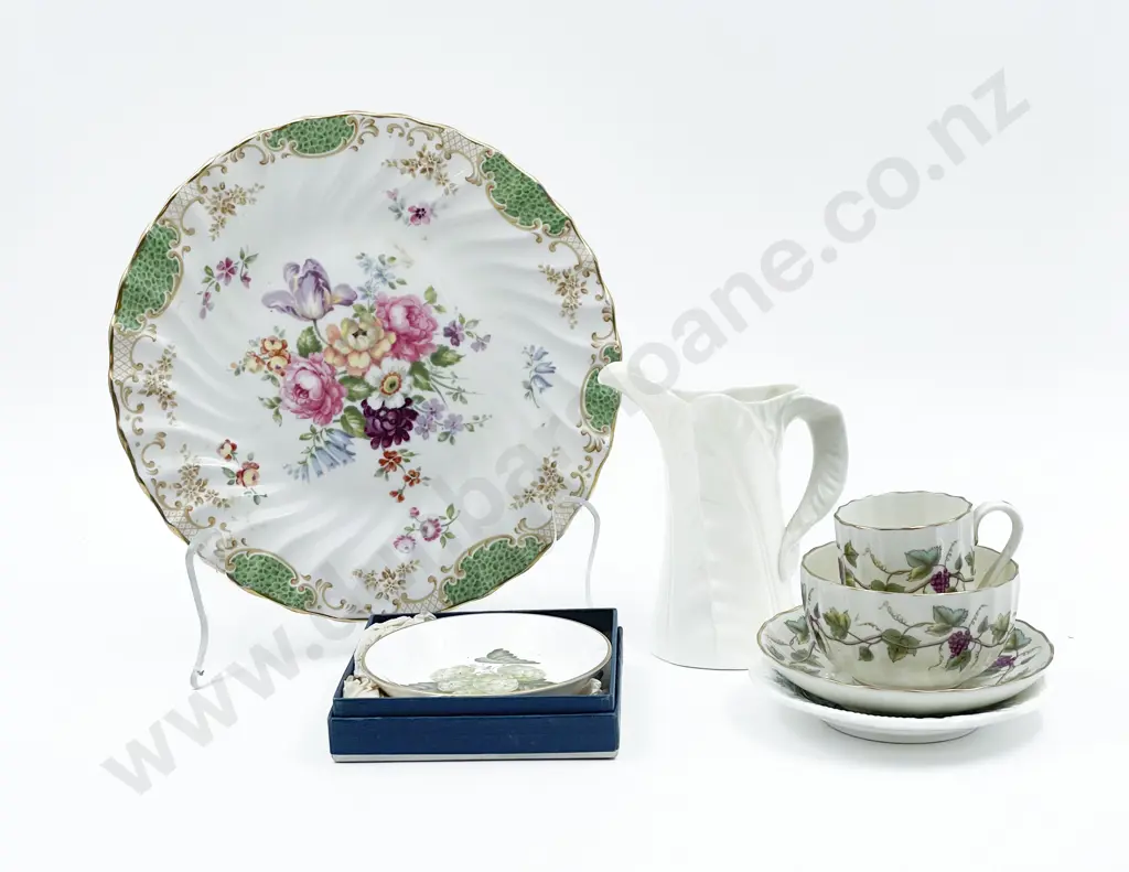 Small Collection Royal Worcester and Other Bone China Image 1++