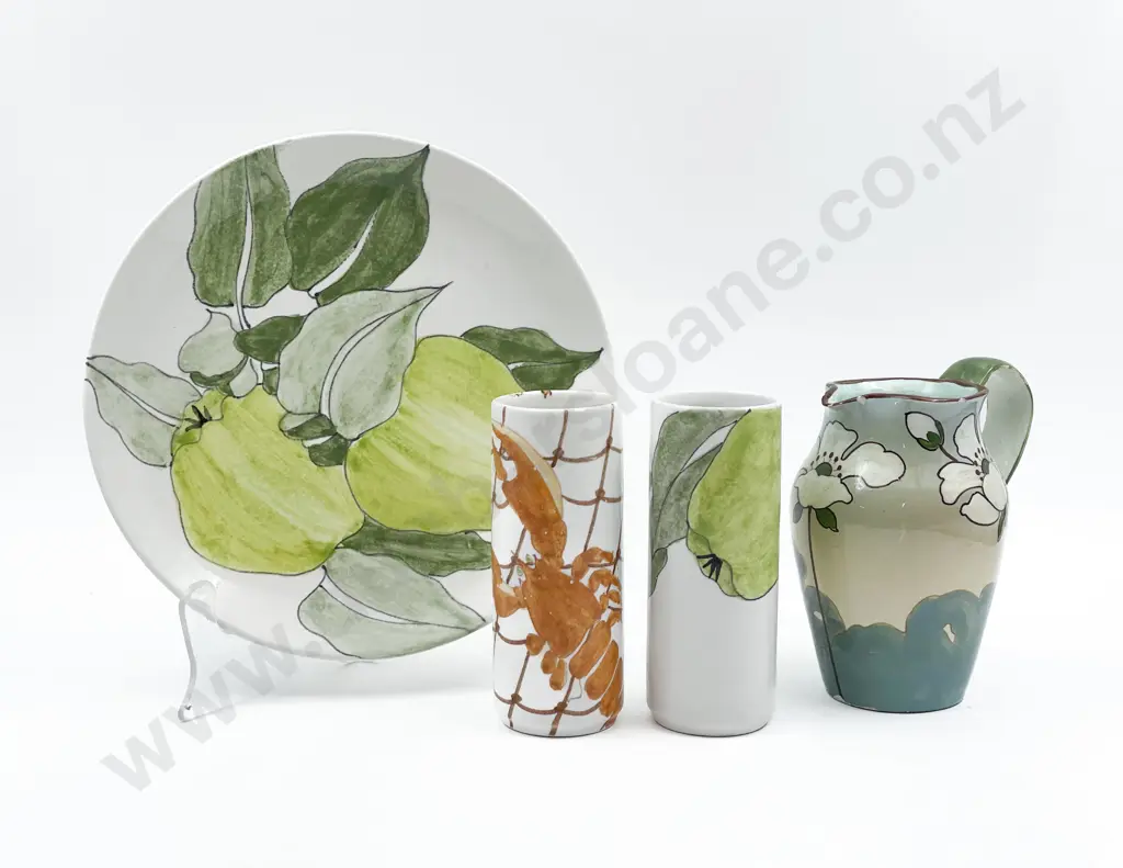 Selection Italian Decorative Ceramics (4) Image 1++