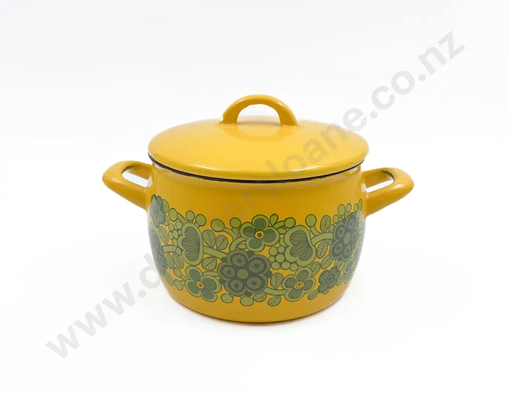 Arabia C1970's Yellow Enamel Casserole Image 1++