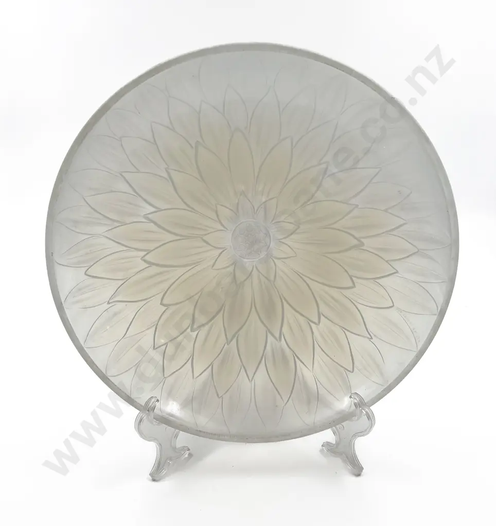 Etling Opalescent Glass Table Bowl Image 1++