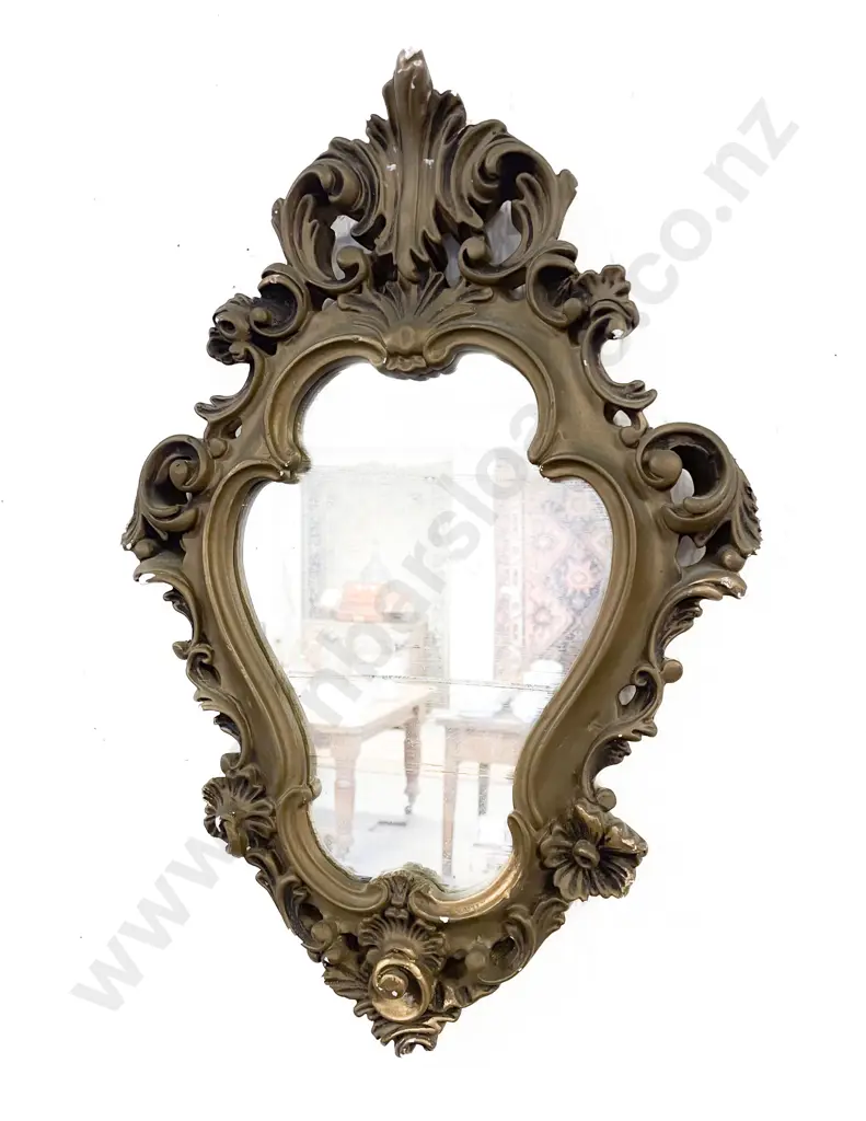 Small Shield Shape Gilt Wall Mirror Image 1++