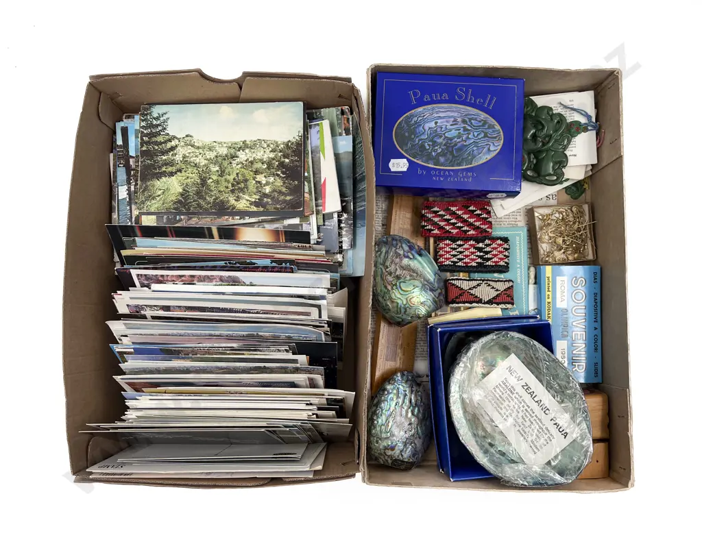 Collection NZ Souvenir Ware & Quantity Various Postcards Image 1++
