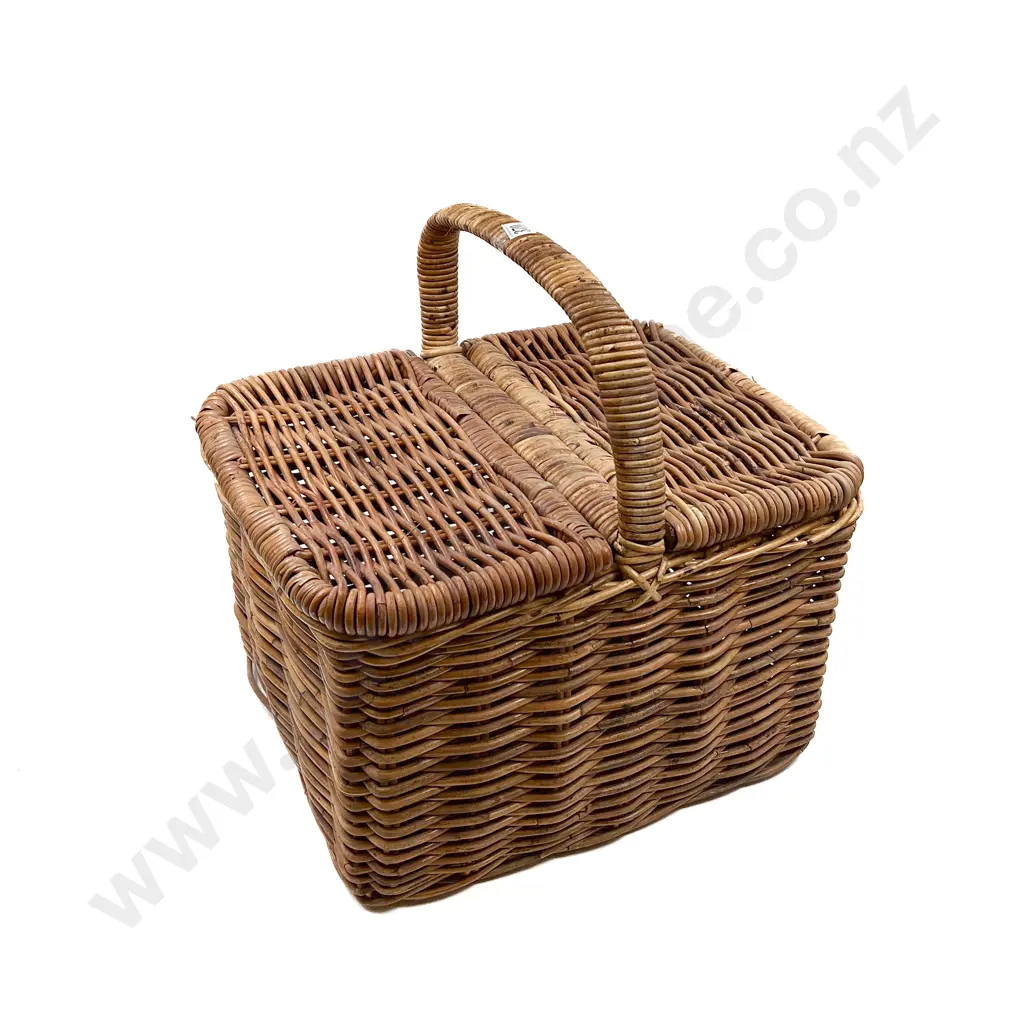 Rattan Cane Woven Picnic Basket Image 1++