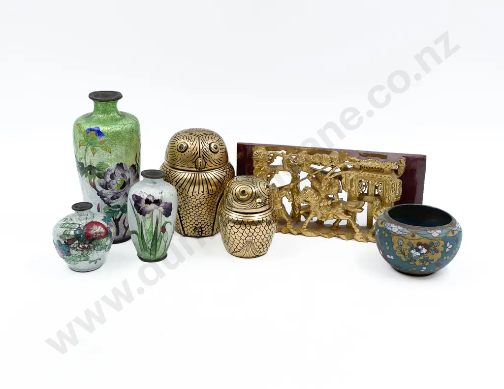 Four Pieces Cloisonne Ware Pair Lacquered Owls & Panel Image 1++