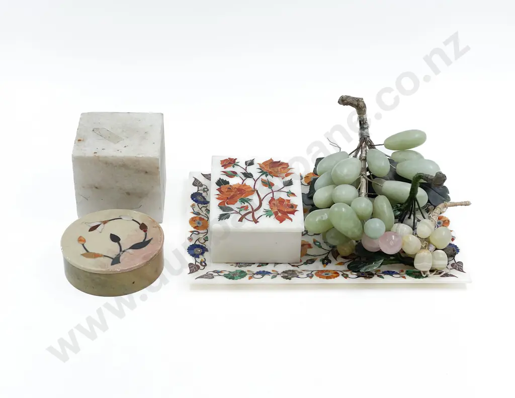 Agra Inlay Dish Two boxes with Agate Grapes & Marble Cube Image 1++