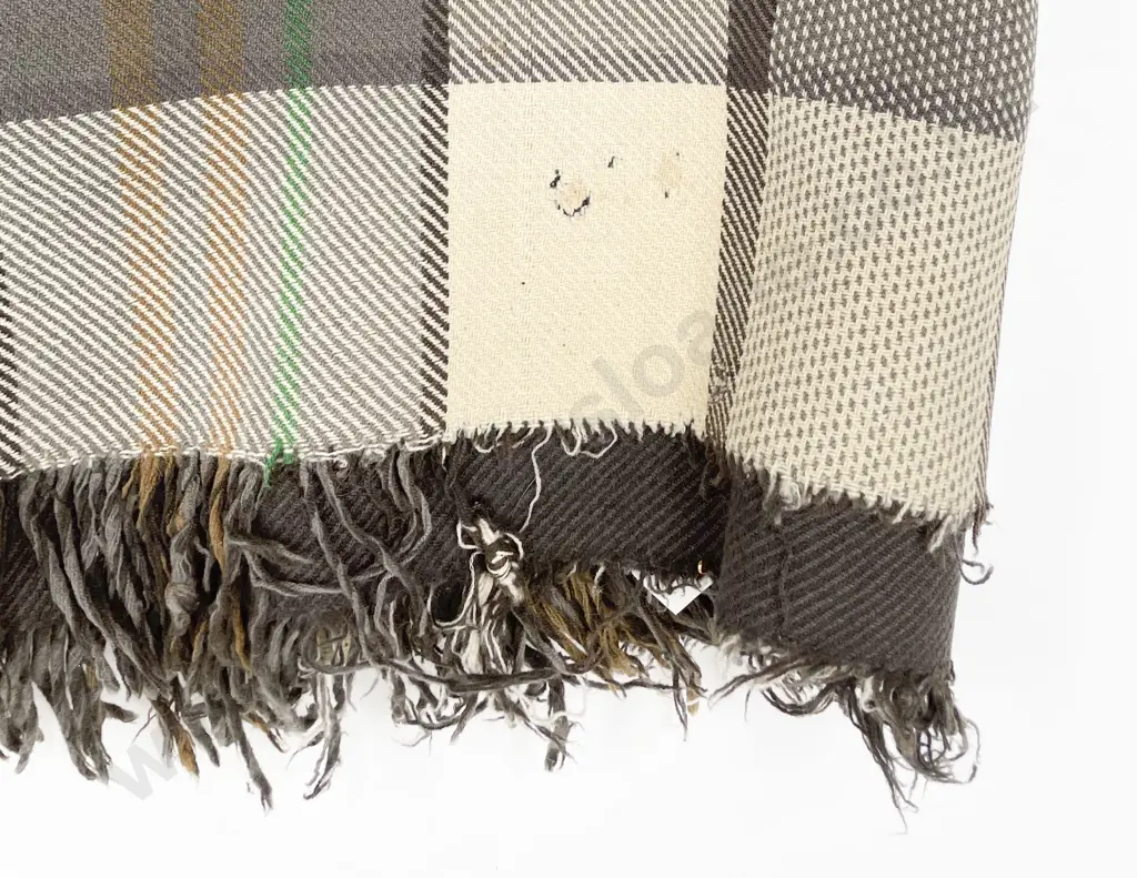 NZ Vintage Travel Rug (af) Image 1++