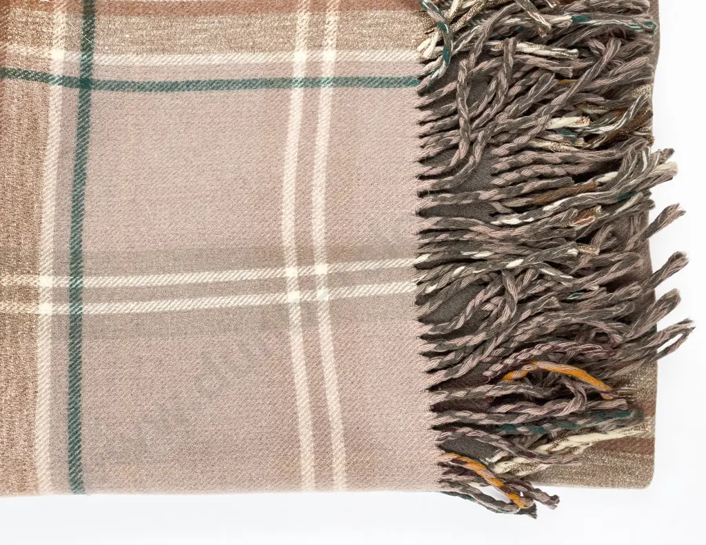 NZ Vintage Travel Rug (af) Image 1++