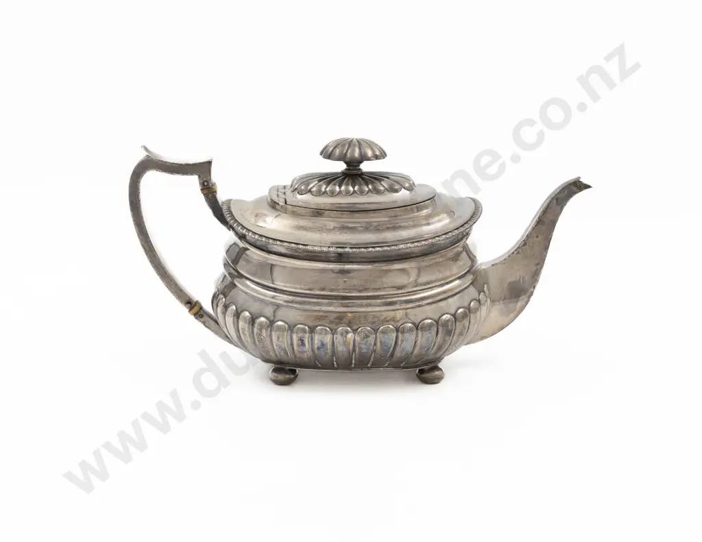 Geo III S/S Teapot Image 1++