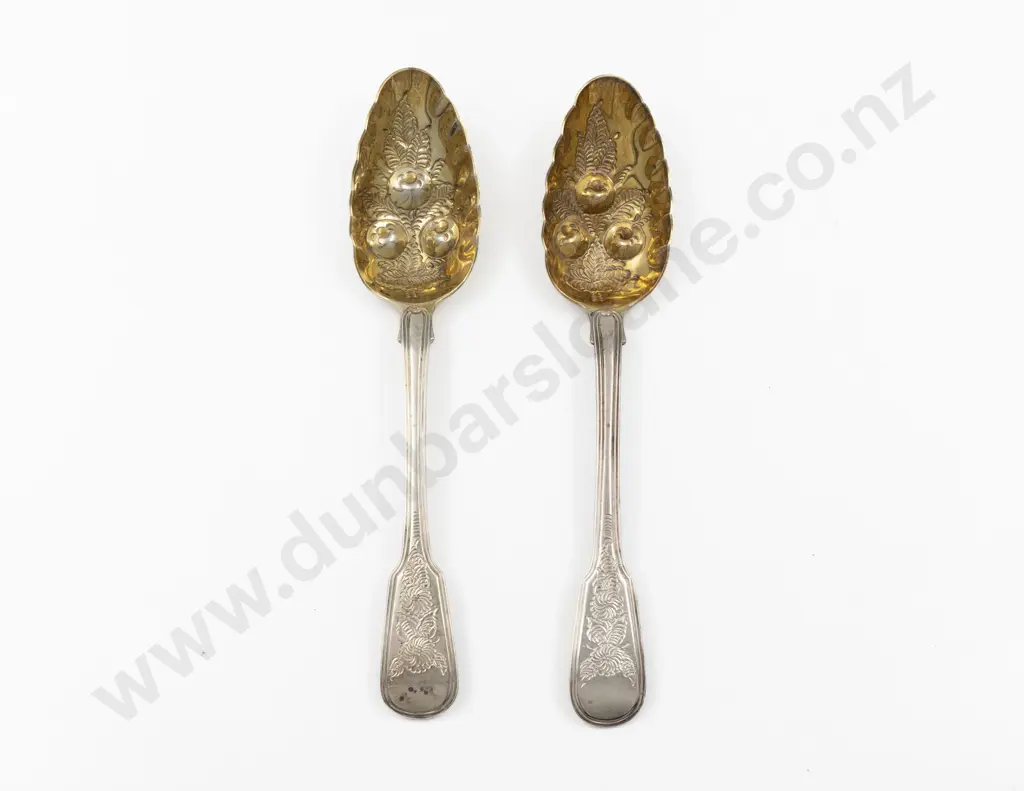 Pair Geo III S/S Berry Spoons Image 1++