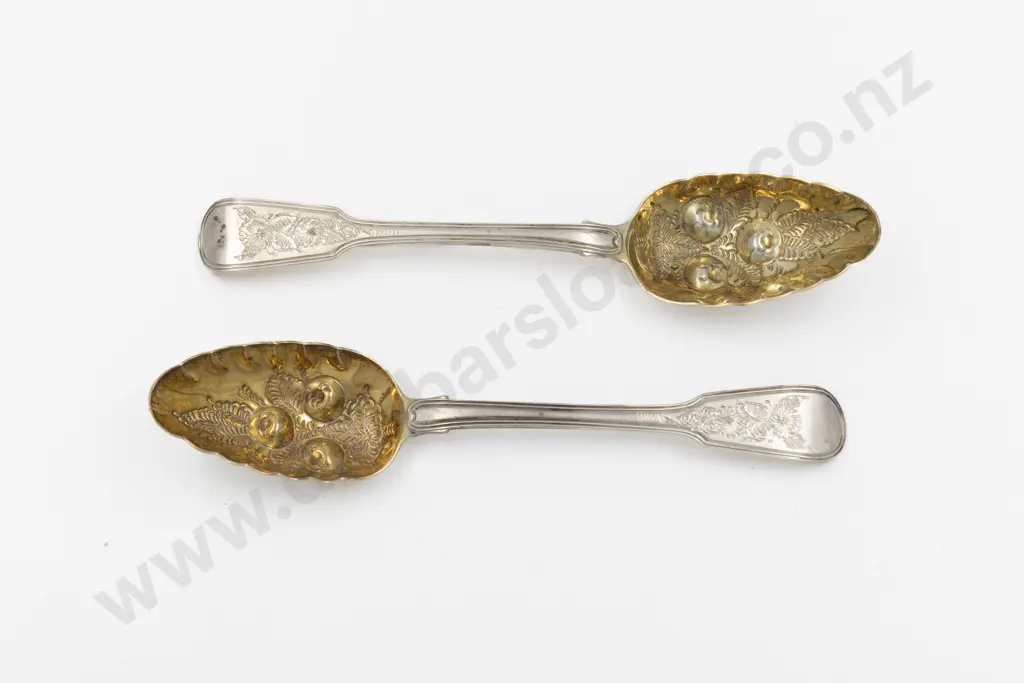 Pair Geo III S/S Berry Spoons Image 1++