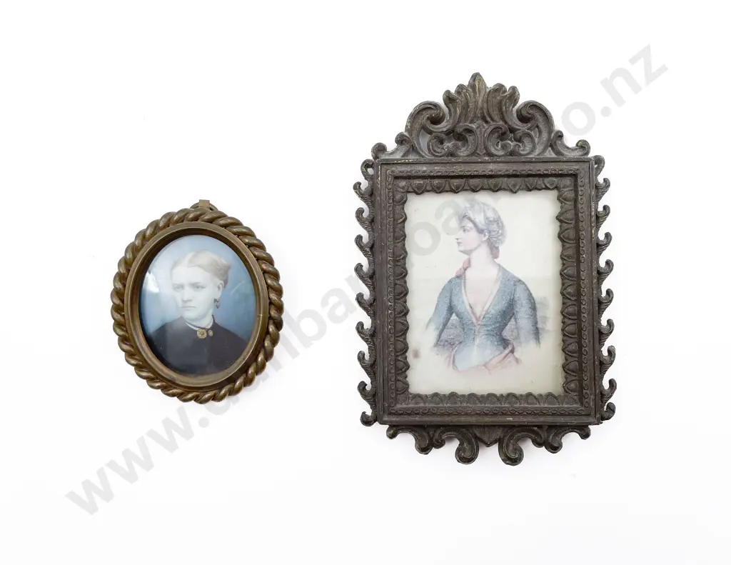 C19th Small Portrait Miniature of a Lady Image 1++