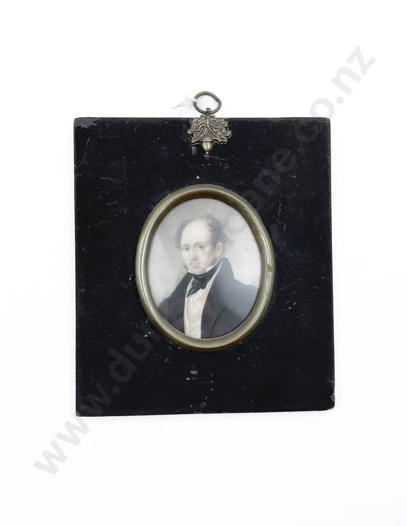 Early C19th Portrait Miniature of a Gentleman Image 1++