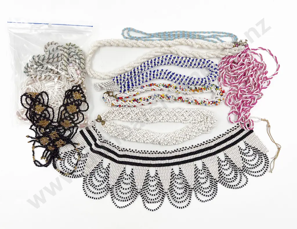 Collection Vintage Seed Bead Fashion Necklaces Image 1++