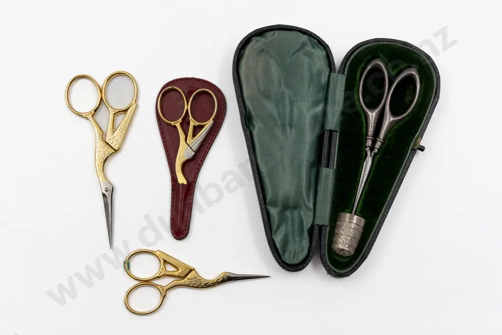 GeoV Leather Sewing Case Image 1++