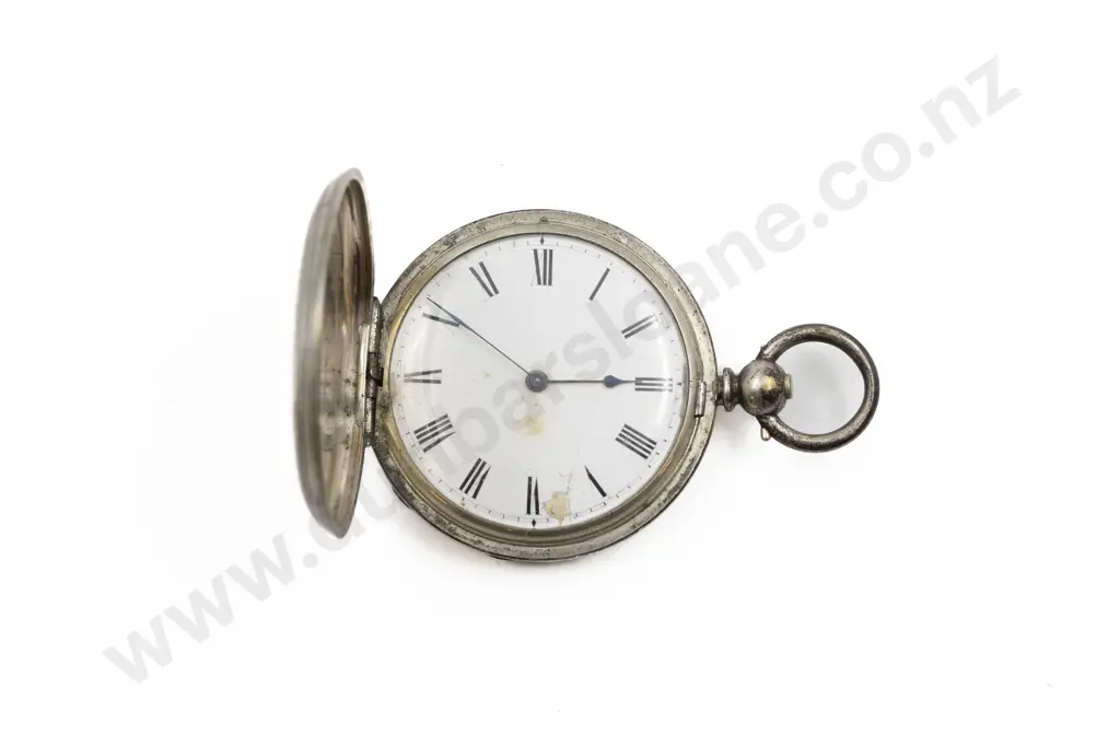 Fine Silver Hunter Cased Key Wind Small Pocket Watch Image 1++
