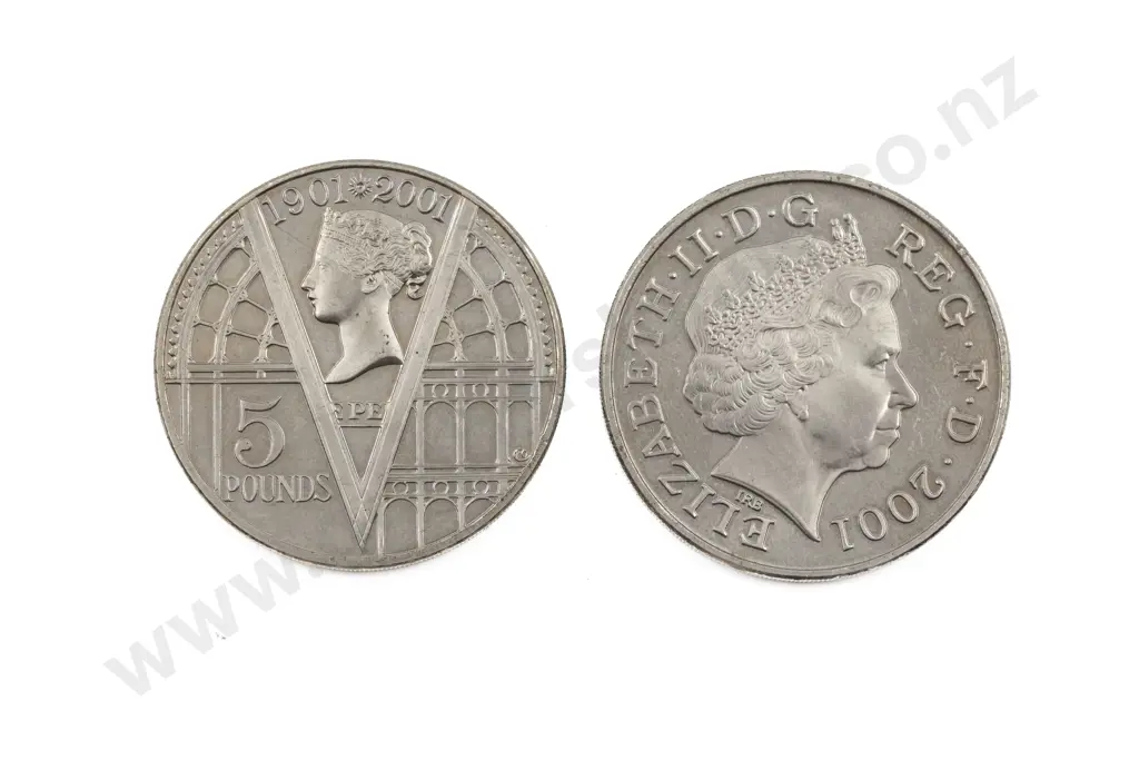 UK 2001 Victorian Era Centenary £5 x2 circulated Image 1++