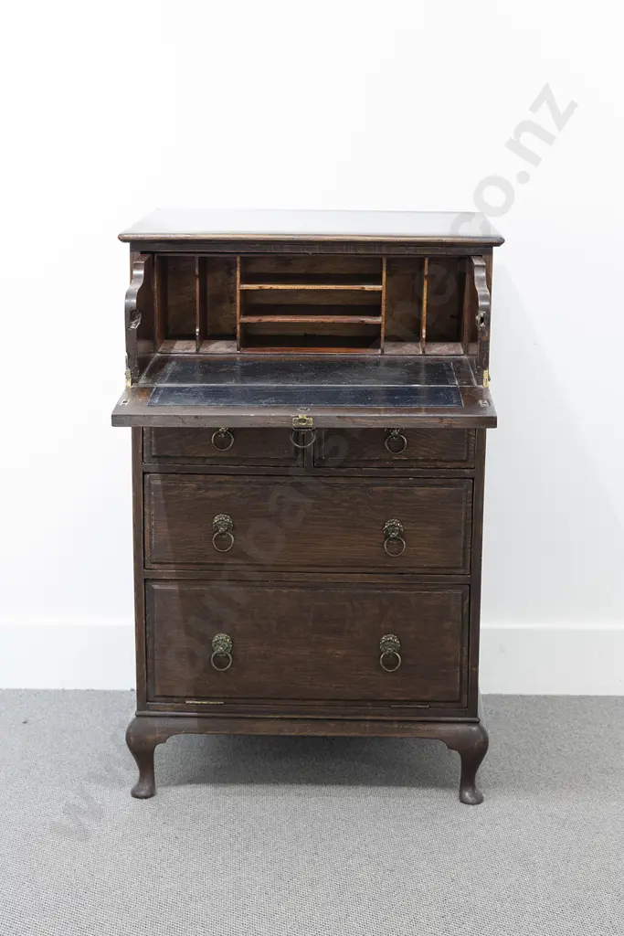Geo III Style Oak Campaign Cabinet Image 1++