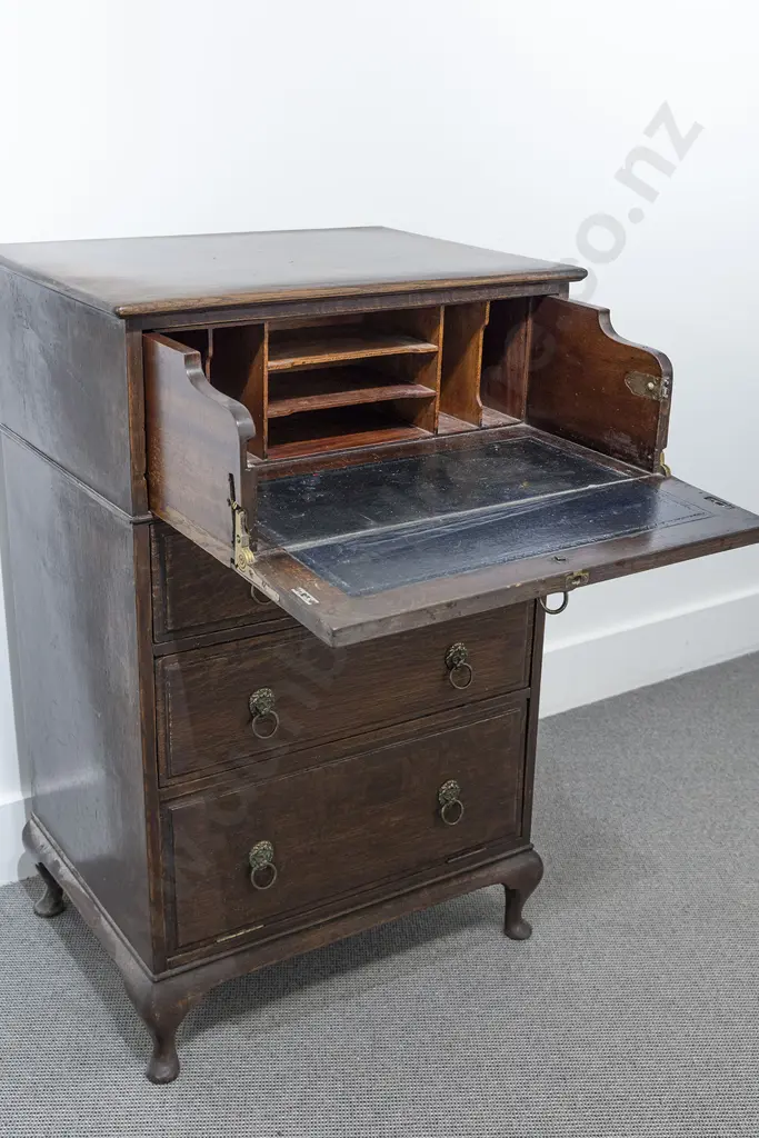 Geo III Style Oak Campaign Cabinet Image 1++