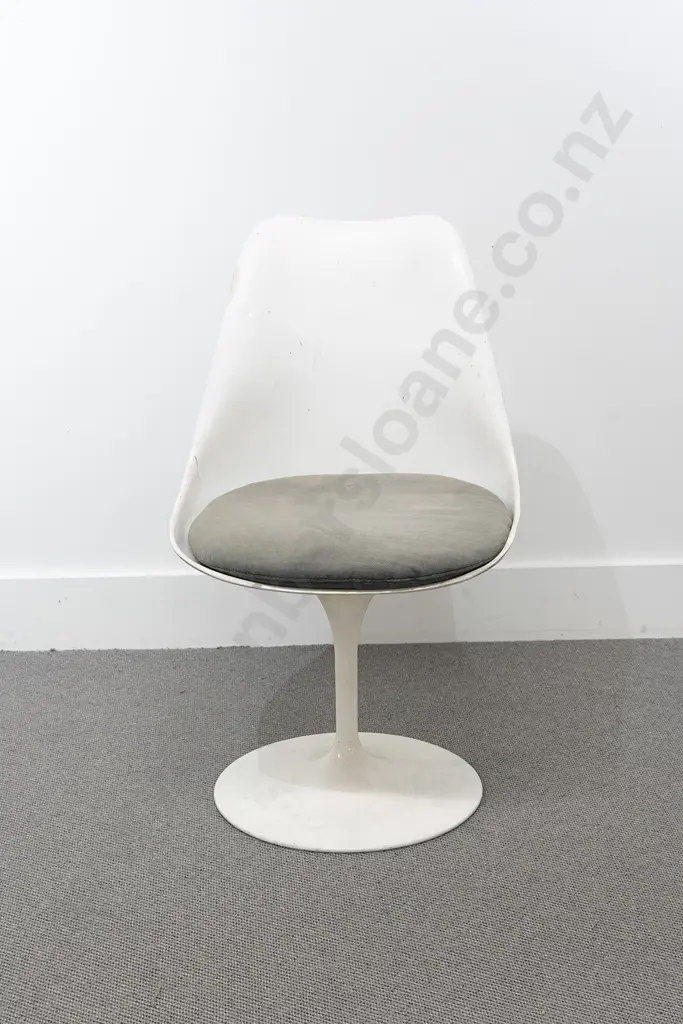 Mid C20th Fibreglass Swivel Tulip Dining Chair Image 1++