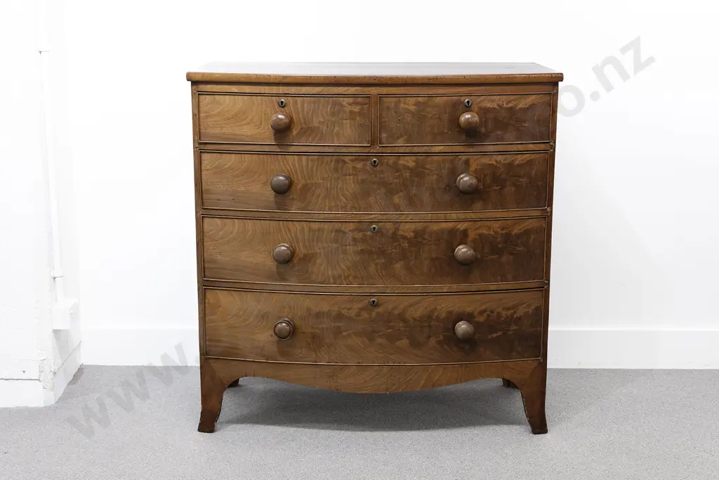 Wm IV Flame Mahogany Five Drawer Bow Front Chest Image 1++