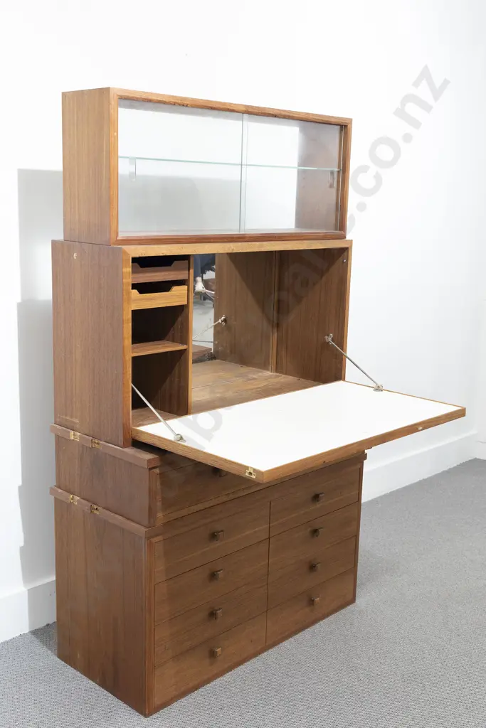 Mid C20th Faded Teak Three Section Work Unit Image 1++