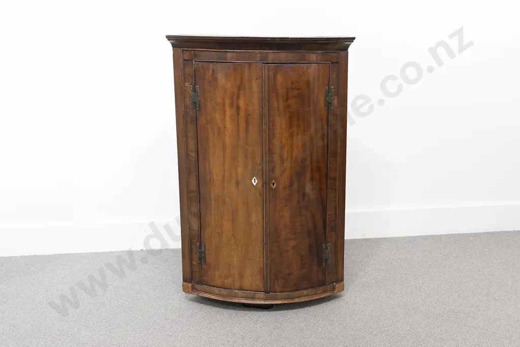 Geo III Mahogany Bow Front Corner Cabinet Image 1++
