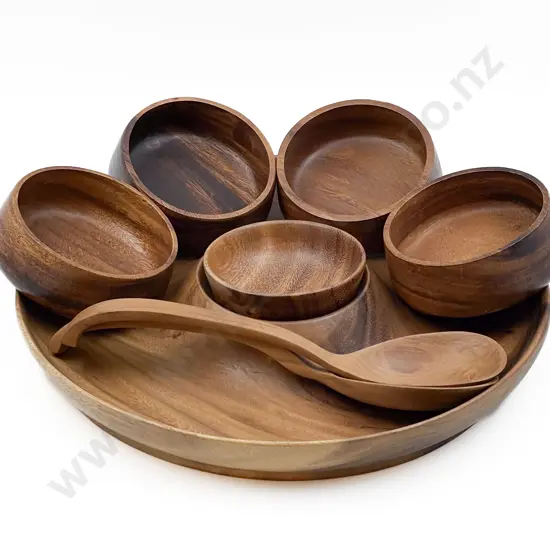 Mid C20th Woodware (8)