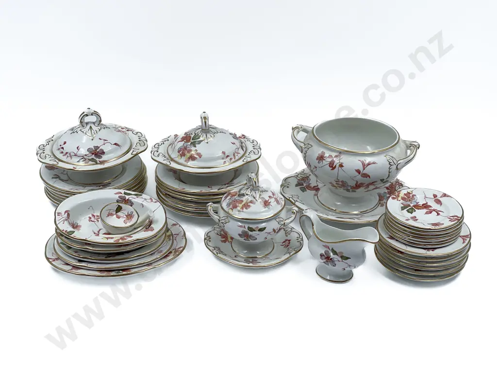 Small Quantity of Victorian Children's Nursery China Image 1++