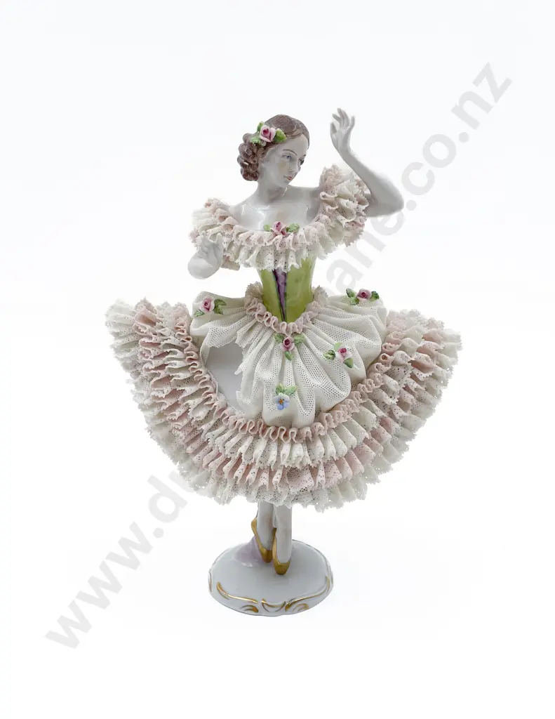 Dresden Figure Image 1++