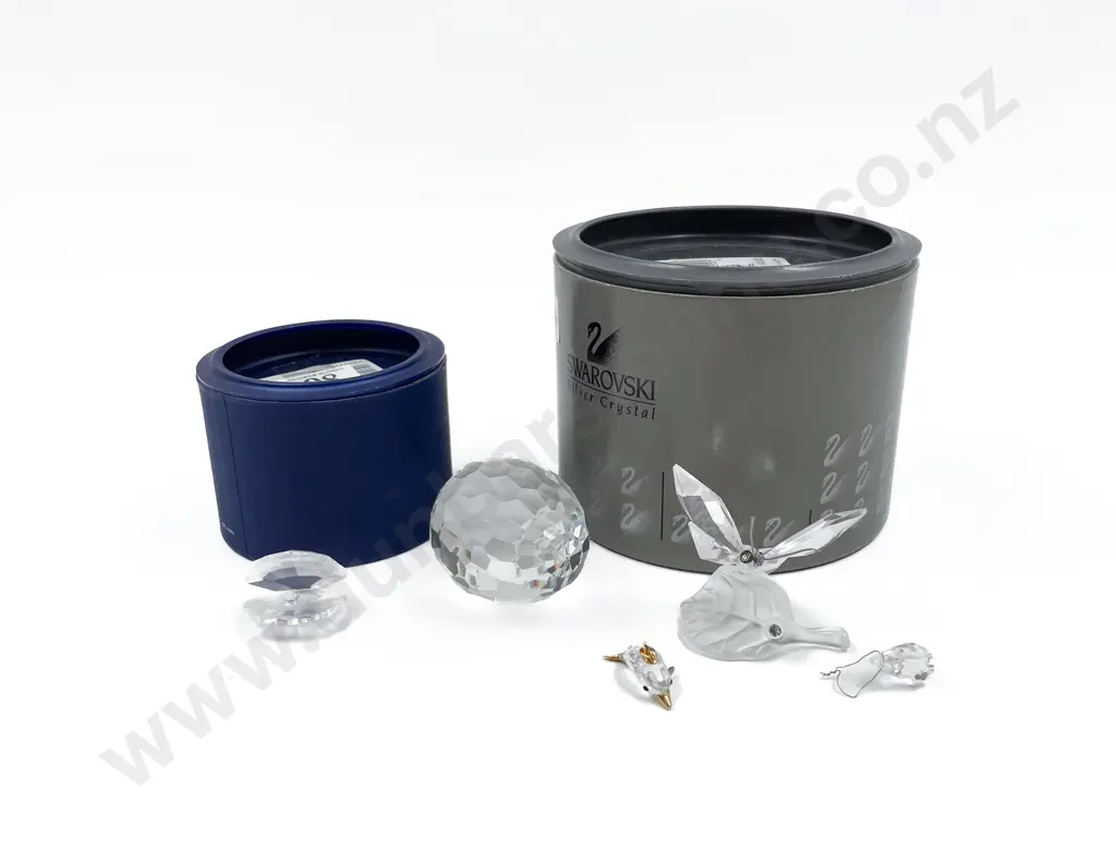 Three Swarovski Ornaments Image 1++