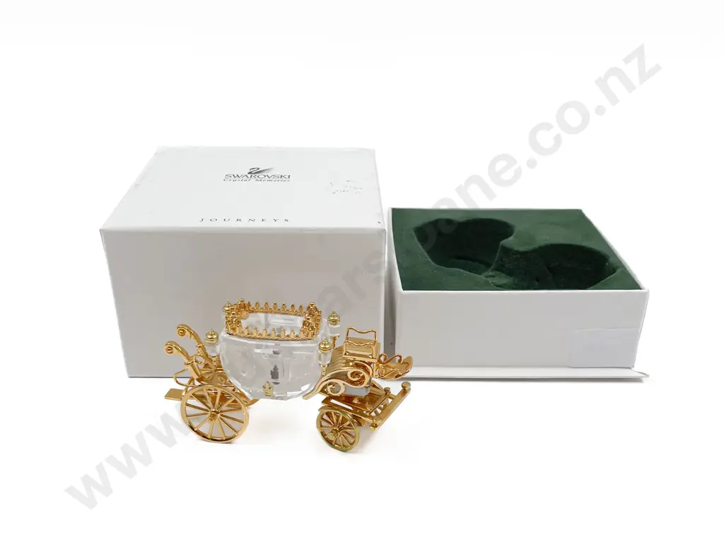 Boxed Swarovski Carriage Image 1++