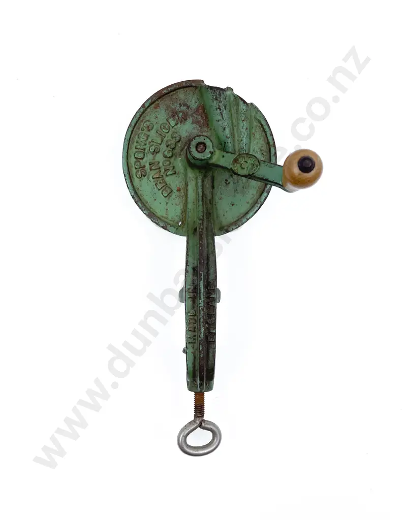 Vintage Clamp Bean Slicer Image 1++