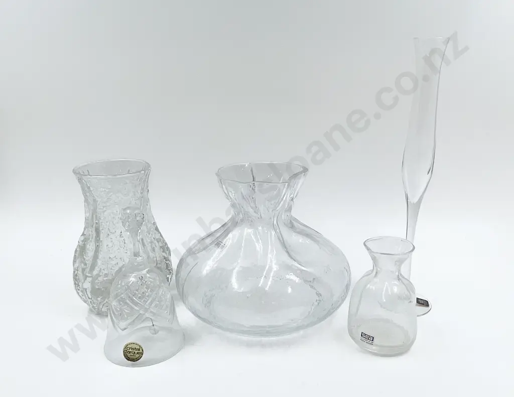 Quantity of Assorted Swedish Glass Ware etc Image 1++