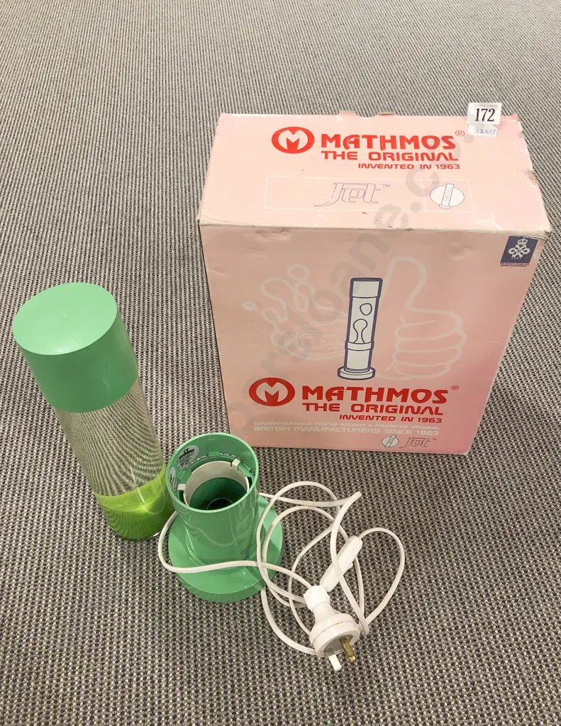 Boxed Mathmoss Lava Lamp Image 1++